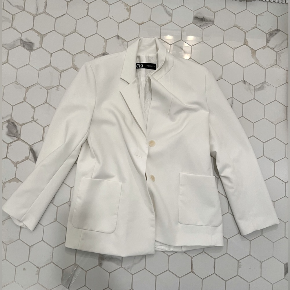 Zara White Oversized Blazer
